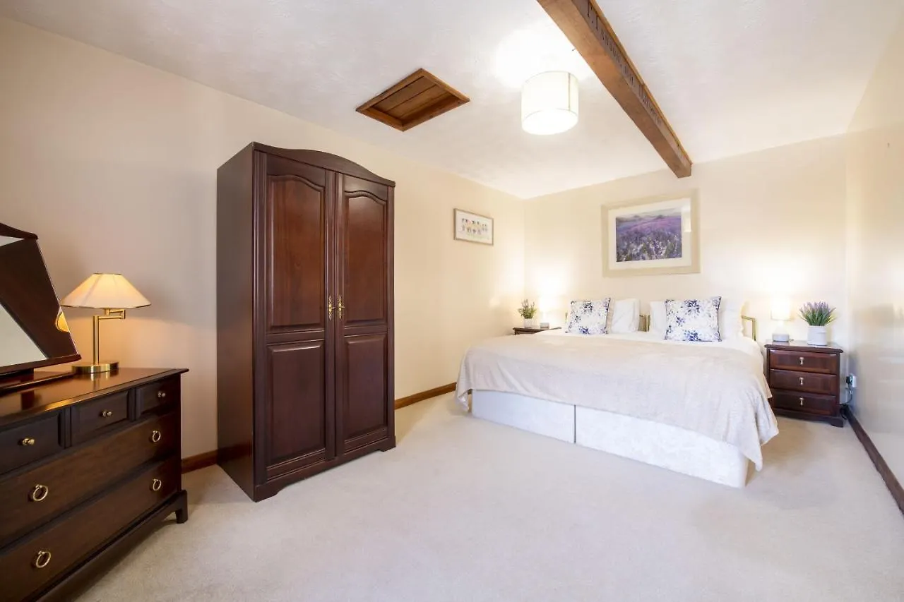 بيت للعطل Corner Cottage ليبرن